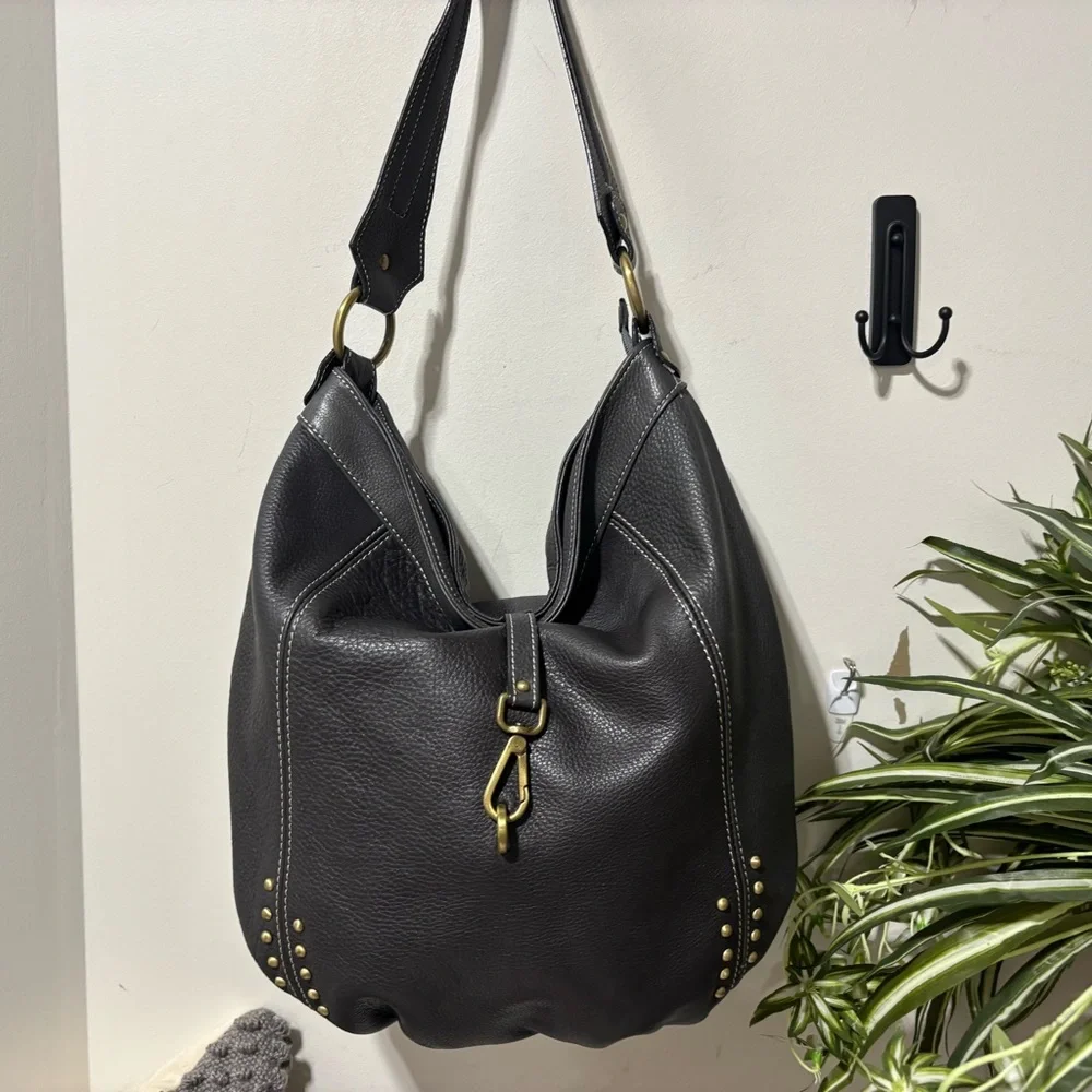 ❤️Y2K Avorio Studded Italian Leather Hobo Bag